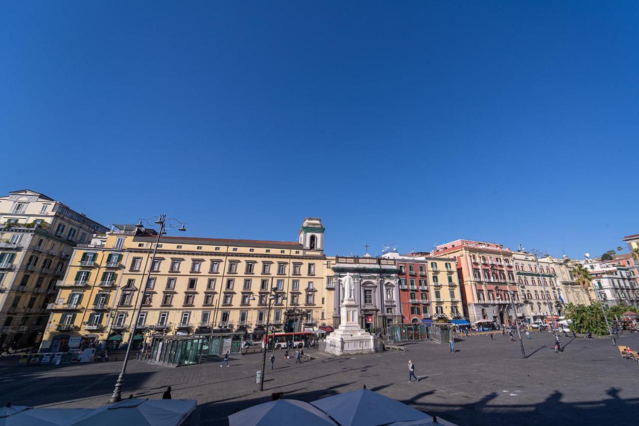 B&B Le 4 Stagioni Dante's Suites Napoli Exterior foto
