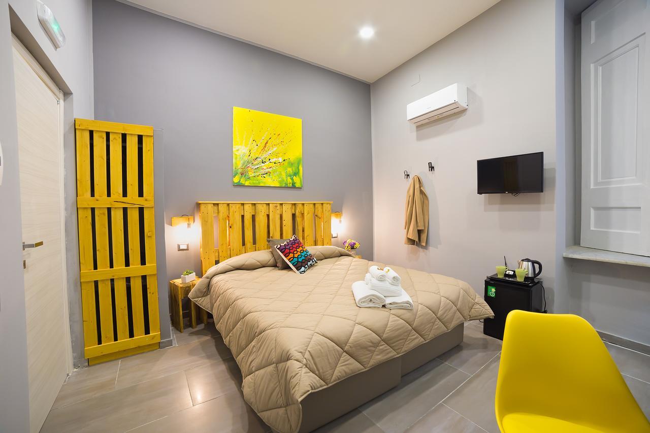 B&B Le 4 Stagioni Dante's Suites Napoli Exterior foto